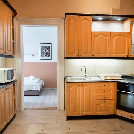 And Large Ac Away From * Budapeşte