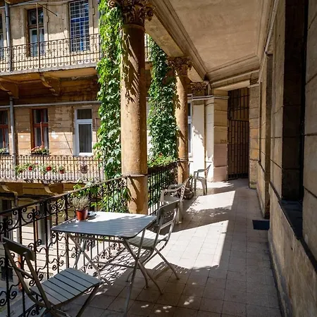 And Large Ac Away From Daire *