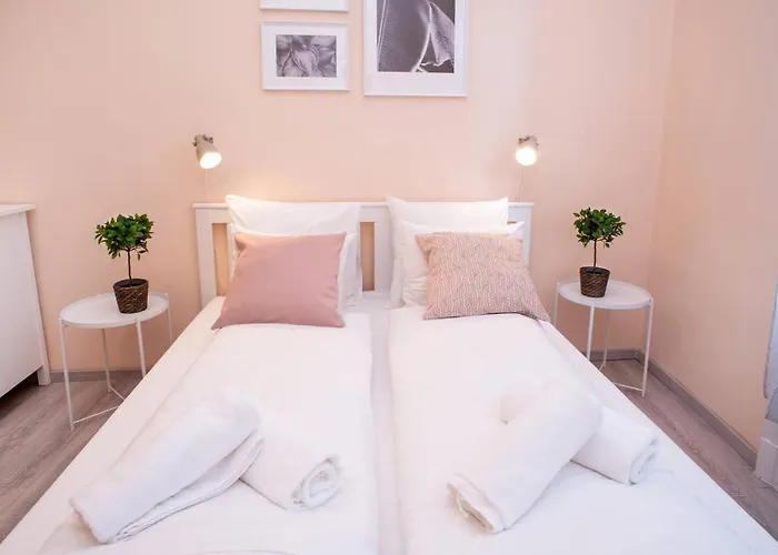 And Large Ac Away From Apartman